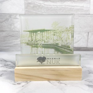 【團購商品，10個起做】高大校景名片座