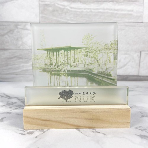 【團購商品，10個起做】高大校景名片座